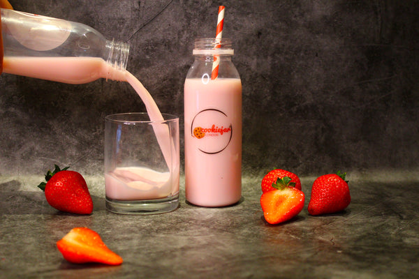 Strawberry Milk Bottle (330ml)
