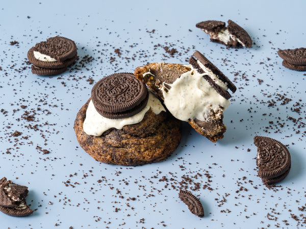 Cookies & Creme (Deluxe)